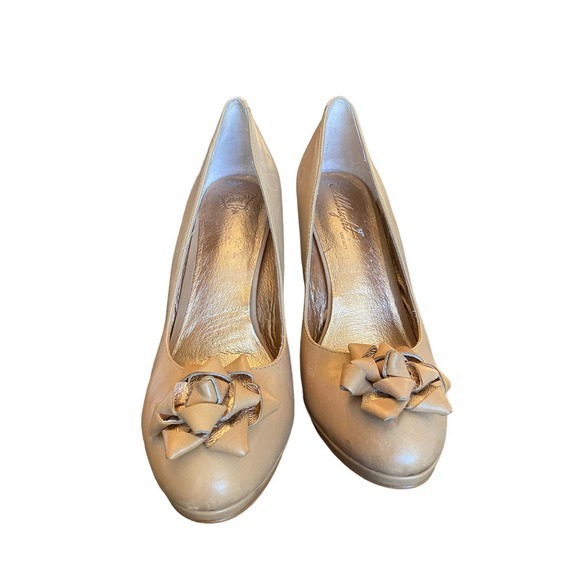 Anthropologie Miss Albright Women's Macyn Nude leather heels pumps Sz 9 - Picture 2 of 9